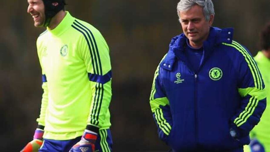 Cech não esquece José Mourinho