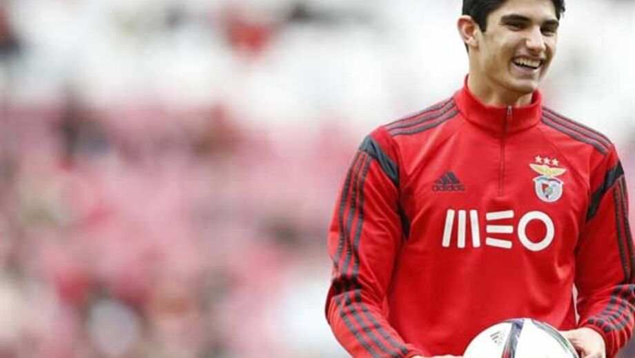 Gonçalo Guedes eleito jogador revelação