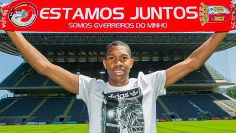 Guerreiros oficializam Alef