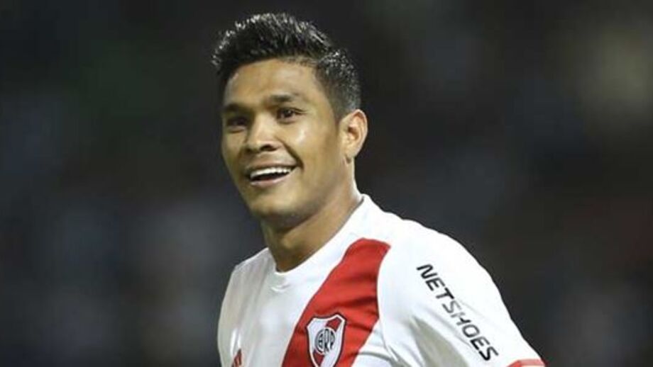 Exigências complicam Teo Gutiérrez