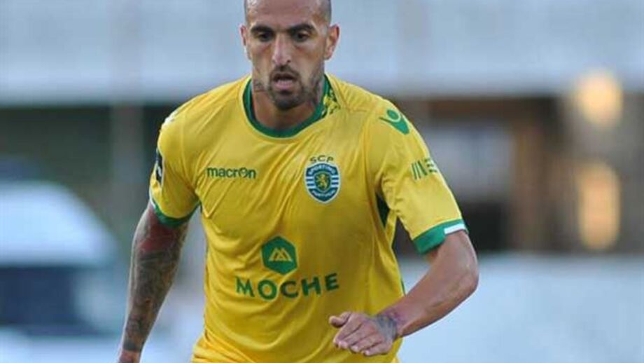 Miguel Lopes perto da saída