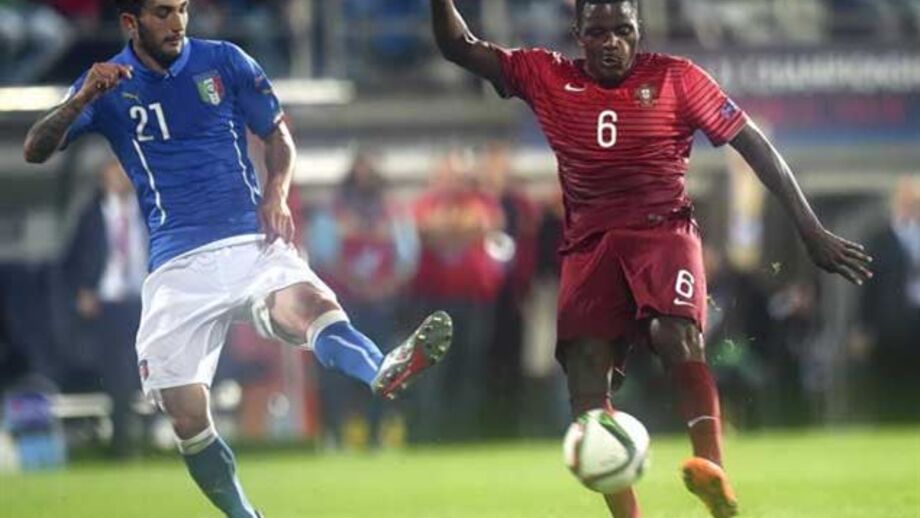 Exames de William já foram enviados para a FPF