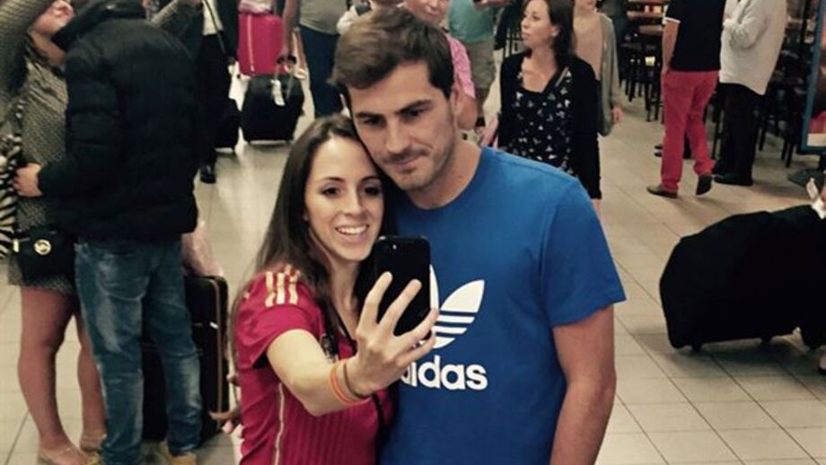 Casillas já está em solo holandês