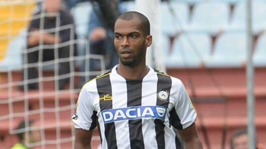 Naldo é a prioridade para a defesa