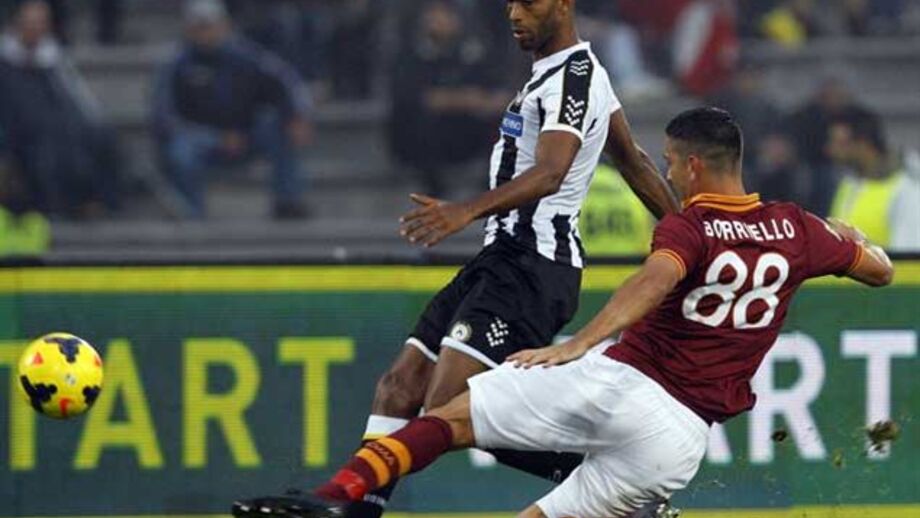 Naldo tem experiência no futebol europeu