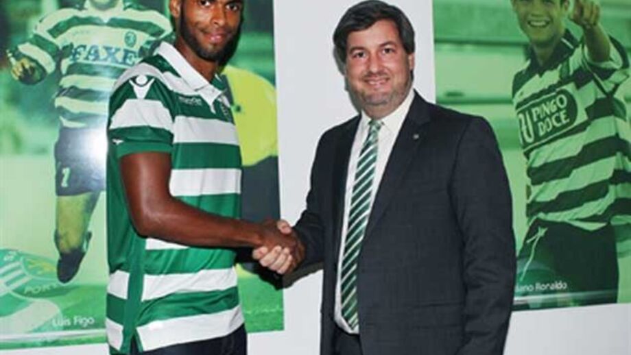 Leões oficializam Naldo
