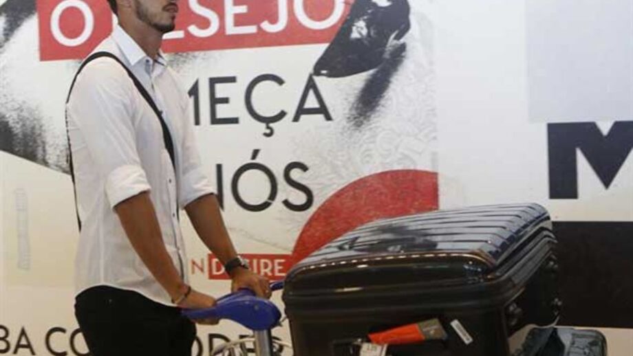 Alajuelense recebe 100 mil euros pela transferência de Bryan Ruiz