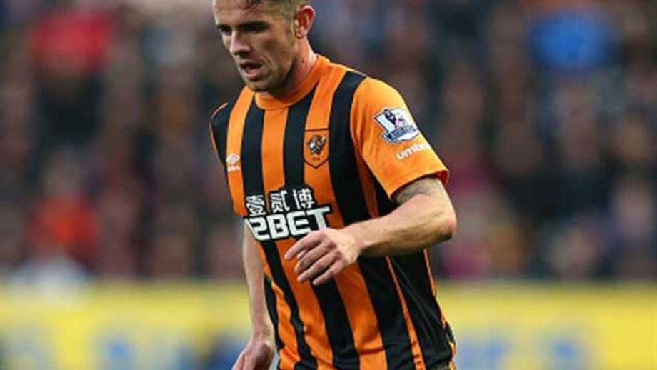 Norwich contrata Robbie Brady 