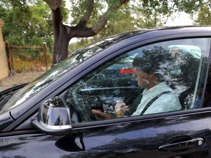 A chegada da comitiva leonina a Alcochete