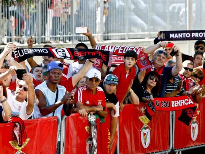 As imagens da trasladação de Eusébio