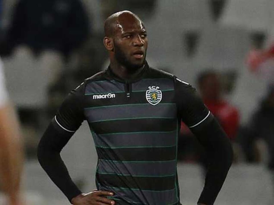Ciani falha jogo de apresentação