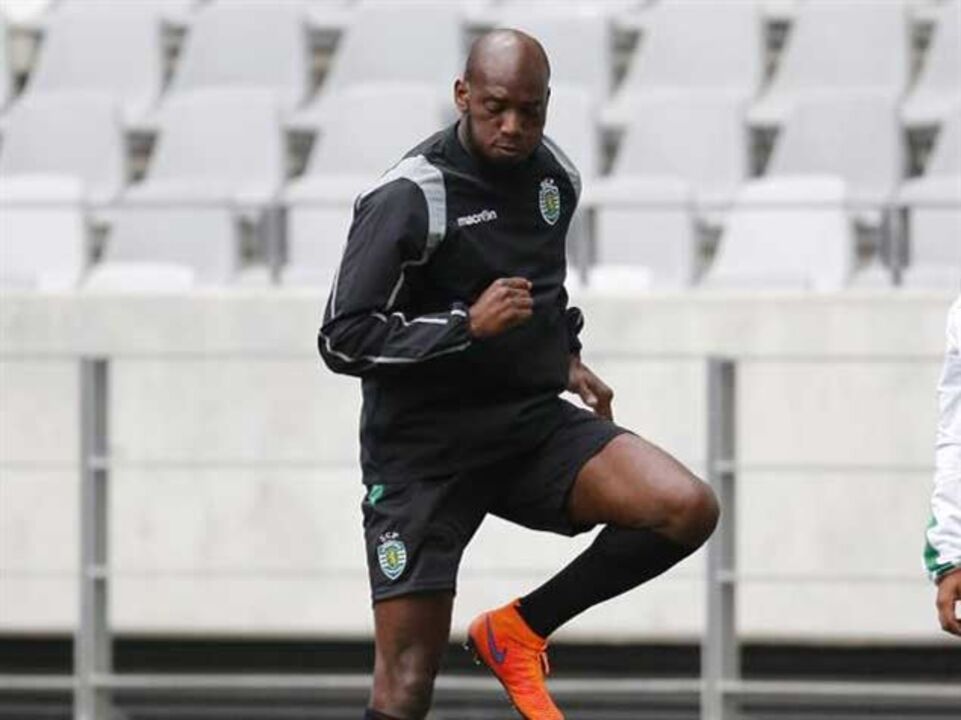 Ciani falhou apresentação mas fica com o número 2