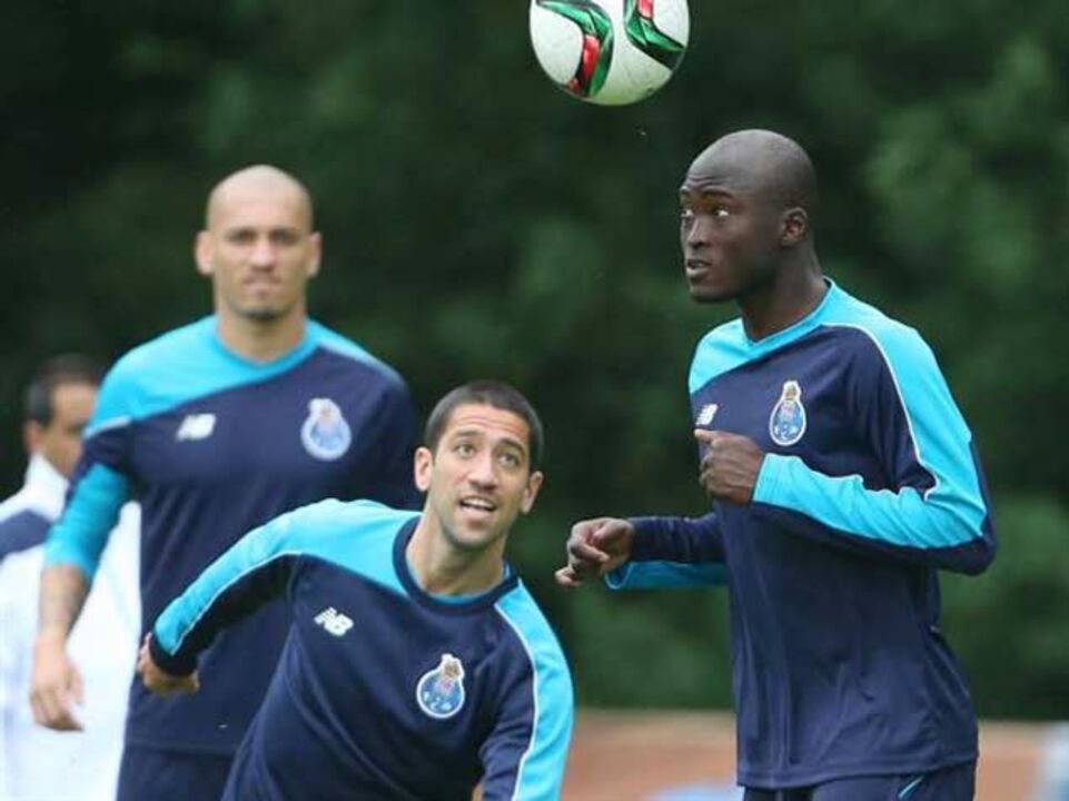Evandro e Danilo aptos a alinhar
