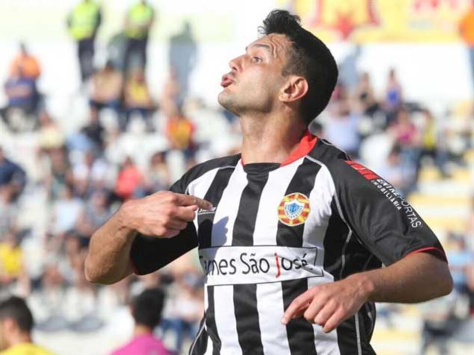 Chaves-Varzim, 0-2: Encontro realizado à porta fechada