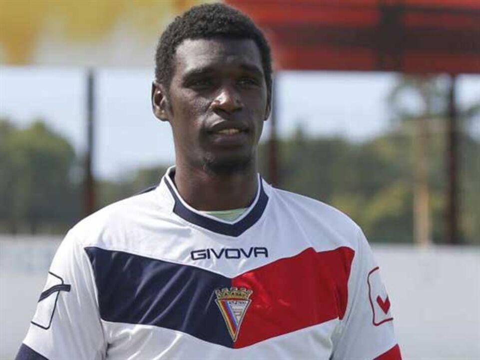 Santa Clara-Atlético, 1-1 (5-6 g.p.): Alcantarenses avançam nos penáltis