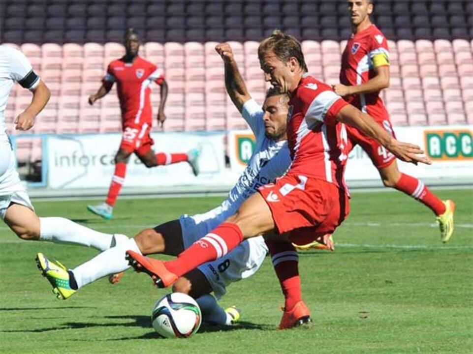 Gil Vicente-Ac. Viseu, 1-1 (4-5 g.p.): Gilistas certeiros dos 11 metros