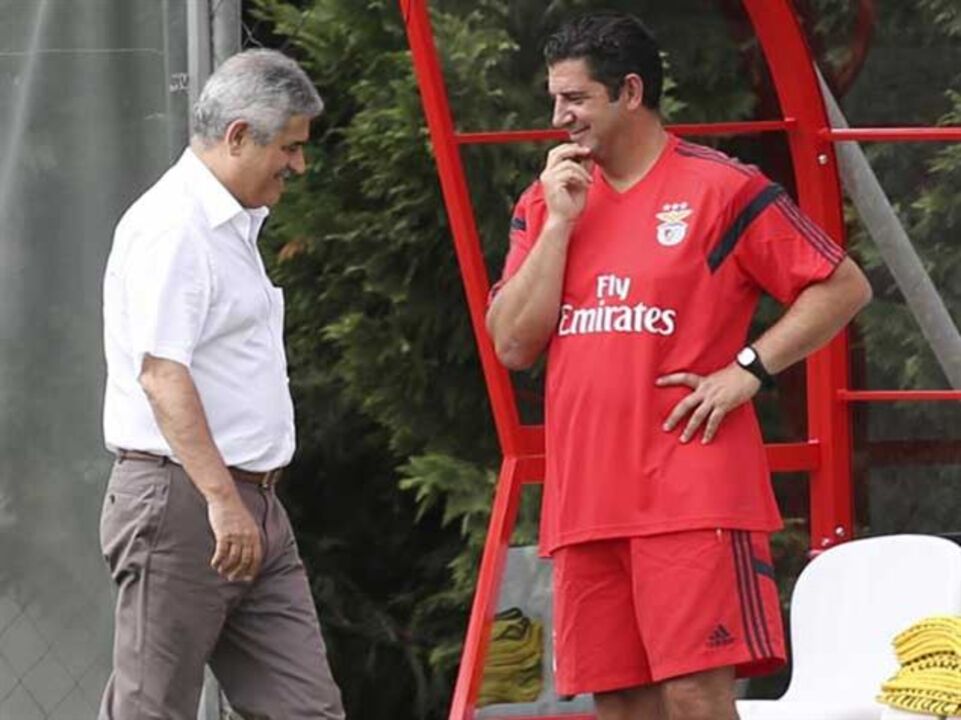 Rui Vitória: «Não é preciso que ninguém nos assobie aos ouvidos»