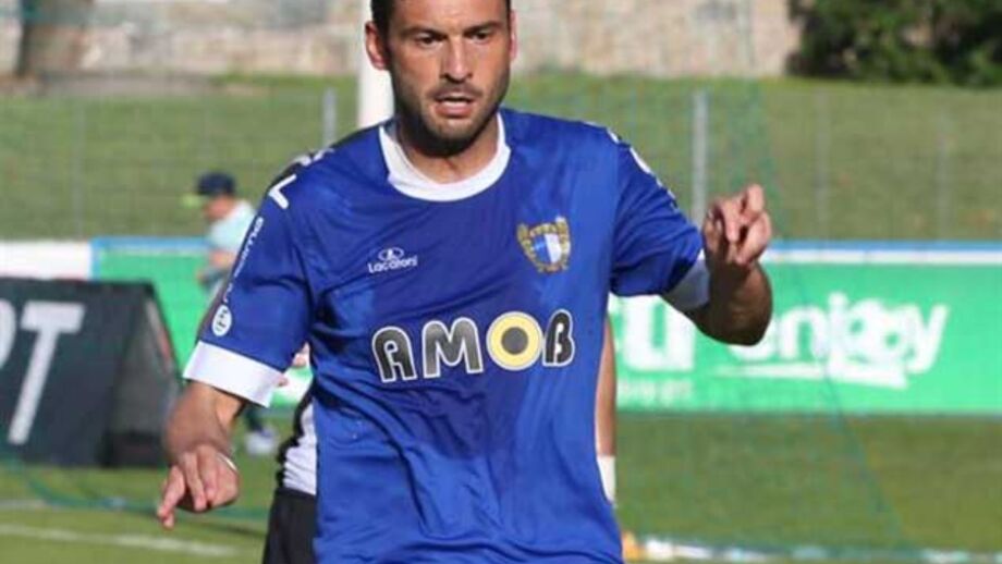 João Paulo para o ataque do Tirsense