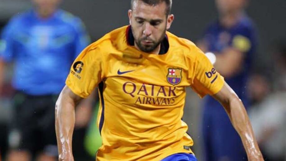 Jordi Alba falha o Barcelona-Sevilha
