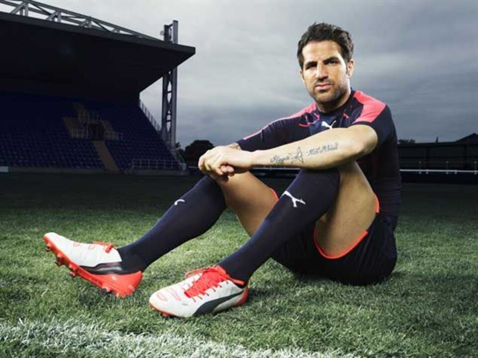 Puma reclama chuteira mais leve no mundo do futebol
