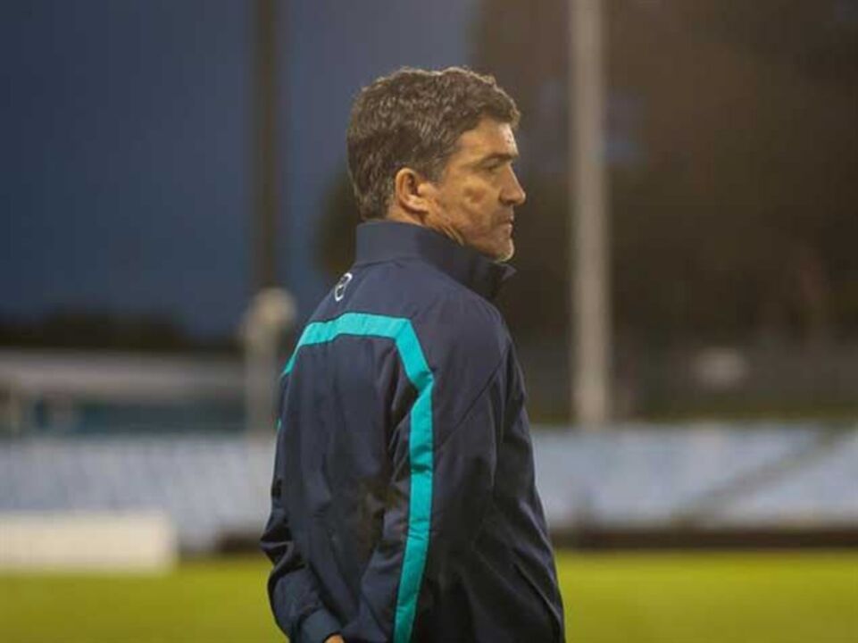 FC Porto em maioria na convocatória de Hélio Sousa