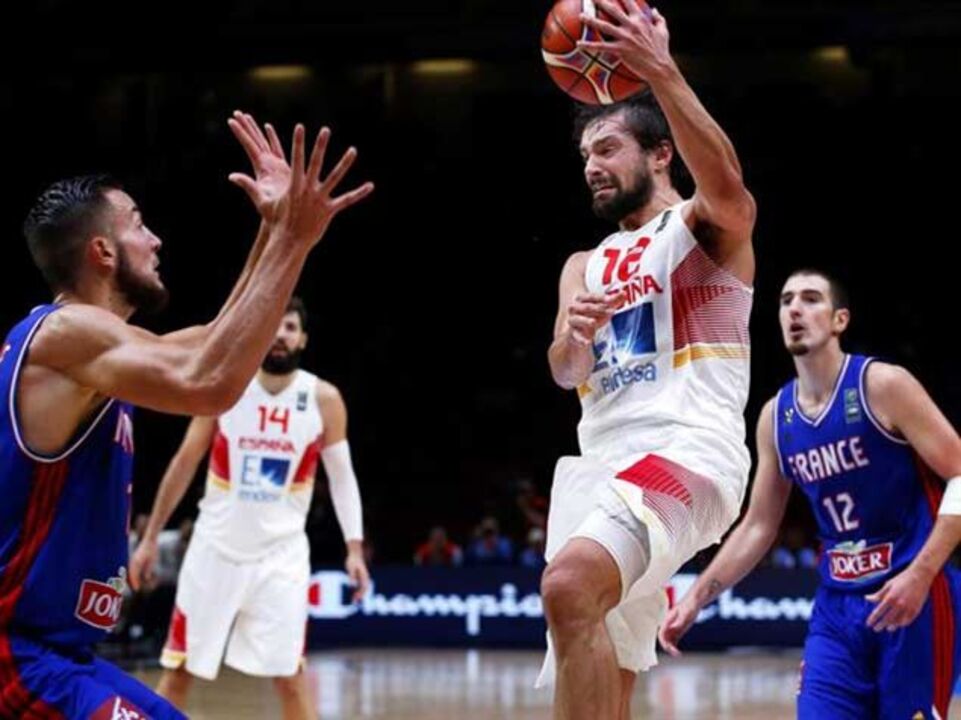 Espanha-França bate recorde de assistência na Europa