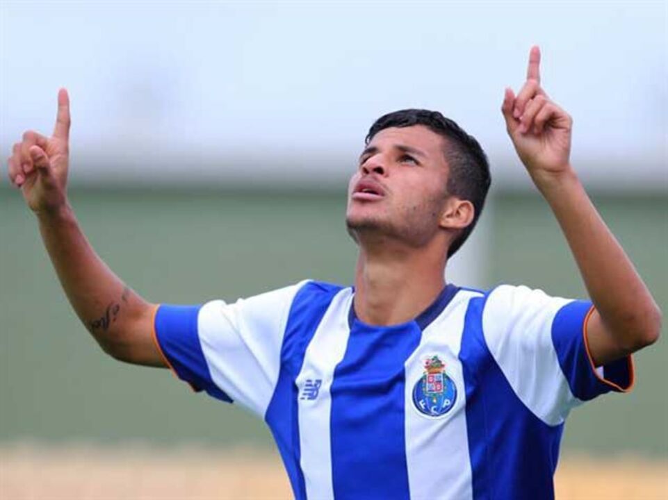 Atlético-FC Porto B, 2-3: Reviravolta no marcador continua a valer liderança