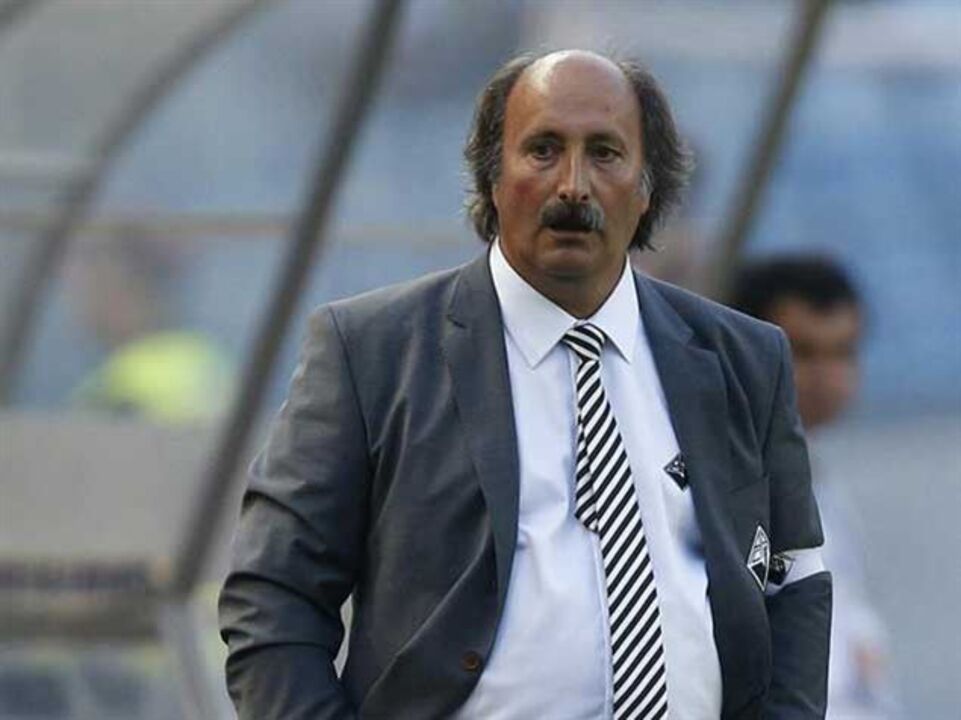 José Viterbo pede a demissão