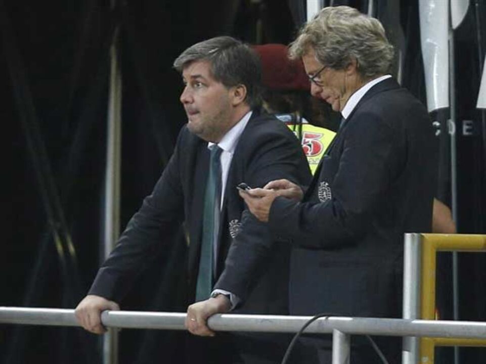 Jesus "100% de acordo" com Bruno de Carvalho no caso Carrillo