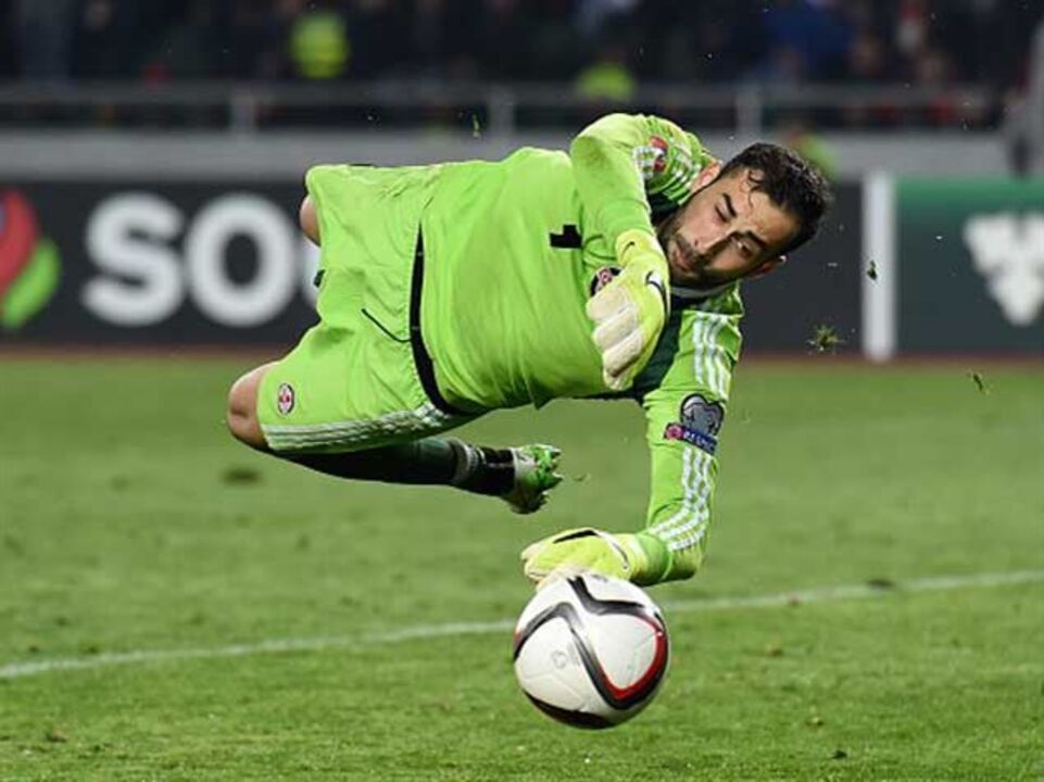 Chelsea de olho no guarda-redes Giorgi Loria
