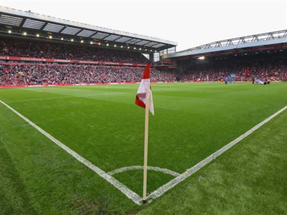 Liverpool-Aston Villa, em direto