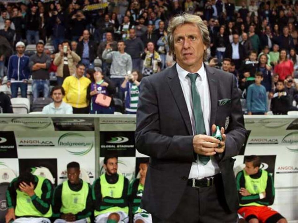 Jorge Jesus: «Jogadores que entraram não deram dinâmica»