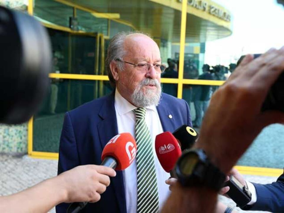 Unanimidade em todos os pontos votados