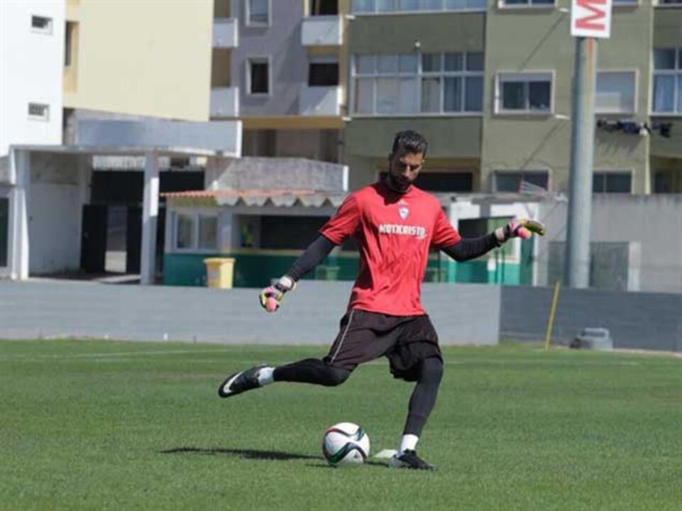 Leão está de regresso à baliza