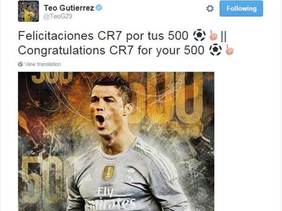 Teo Gutiérrez dá os parabéns a Ronaldo