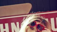 Hailey Clauson: Uma mulher madura aos... 20 anos