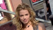 Hailey Clauson: Uma mulher madura aos... 20 anos