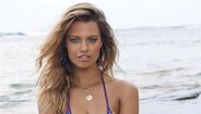 Hailey Clauson: Uma mulher madura aos... 20 anos