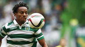 Exclusão do plantel colocada de parte em relação a Carrillo