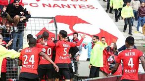 Rennes vence Nantes e segura segundo posto
