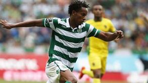 Aposta total em Carrillo