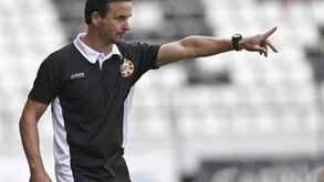 Mexidas na equipa de Quim Berto