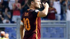 Autogolo de Manolas dita derrota da Roma