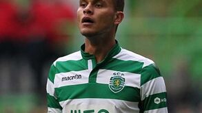 Jesus não confirma Ewerton no lugar de Paulo Oliveira