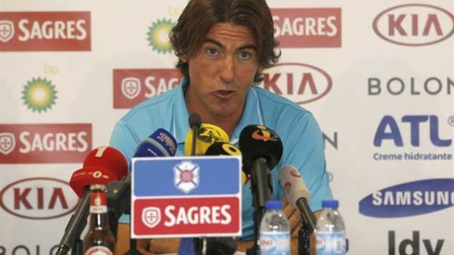 Sá Pinto convoca todo o plantel para a Luz