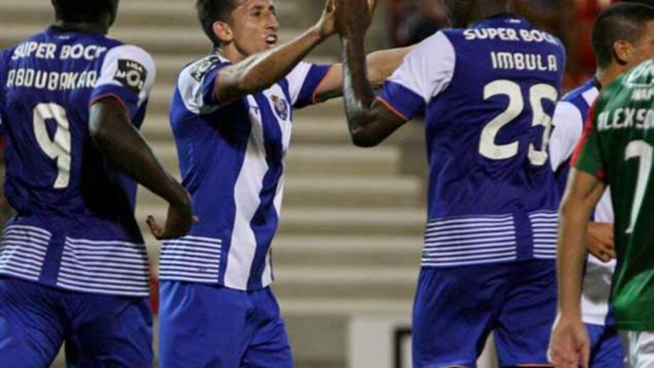 Herrera é o único médio certeiro