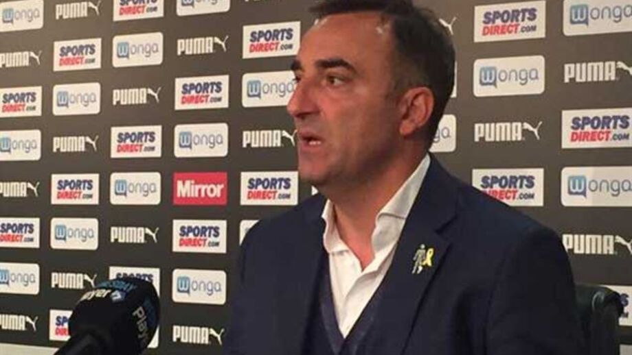 Sheffield Wednesday de Carlos Carvalhal recebe Arsenal na Taça da Liga