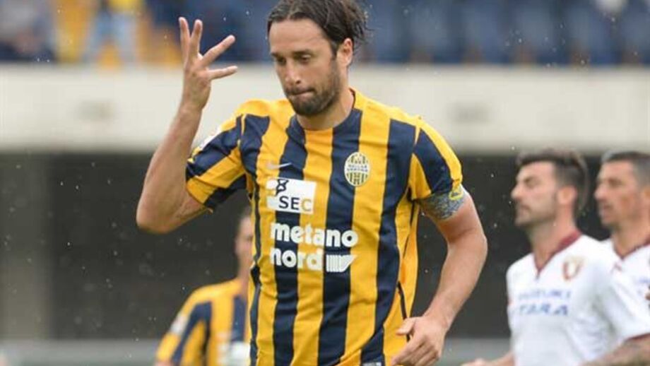 Luca Toni operado e pode ficar mais de dois meses sem jogar