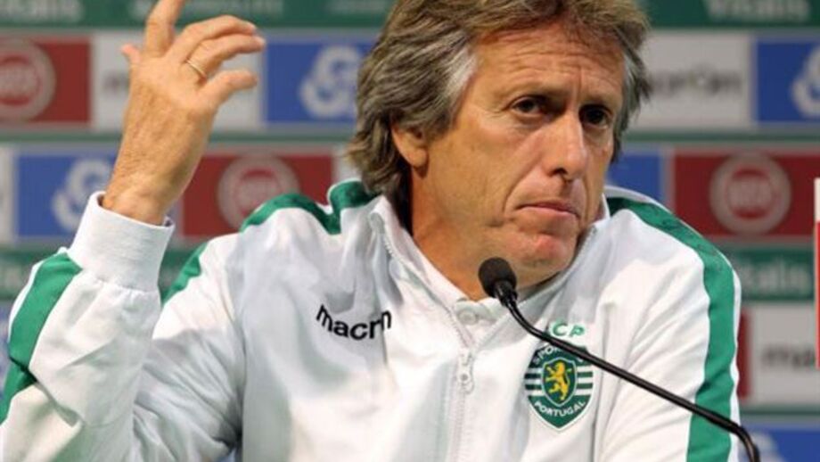 Jesus: «Eu conheço o empresário de Carrillo de algum lado?»