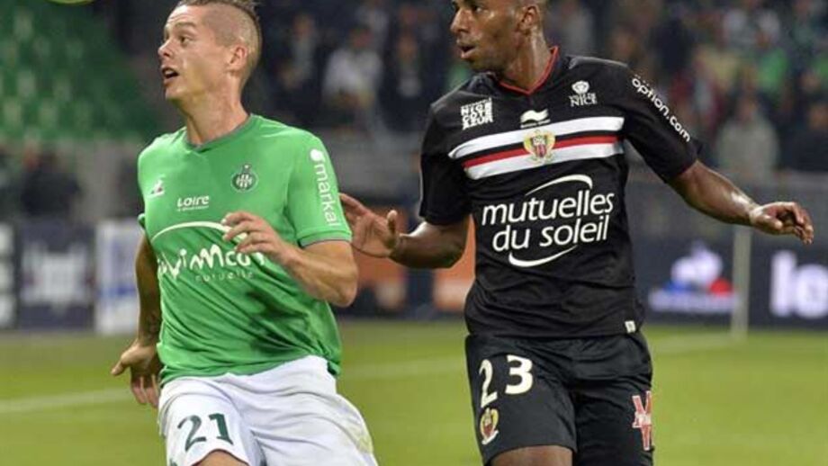 Ricardo alimenta Nice goleador